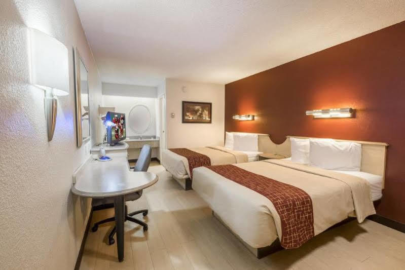 Red Roof Inn Jacksonville Airport מראה חיצוני תמונה